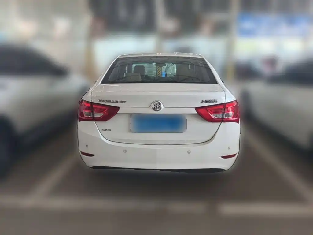 Buick Excelle — миниатюра 8