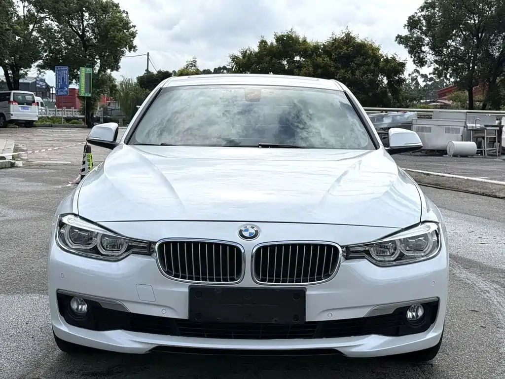 BMW 3 Series — миниатюра 2