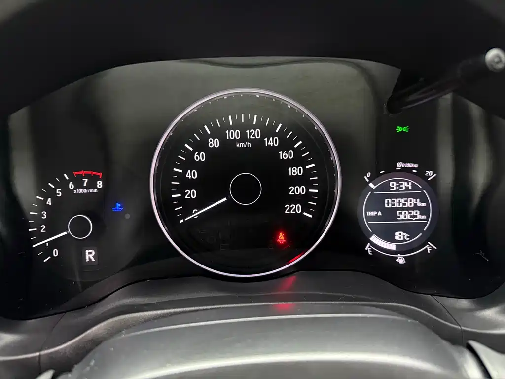 Honda Vezel — миниатюра 19