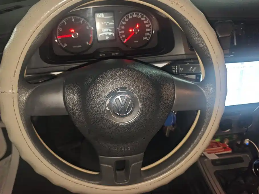 Volkswagen Lavida — миниатюра 15