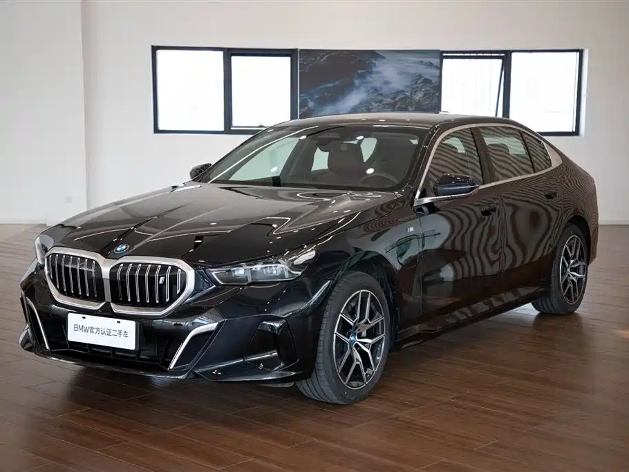 BMW i5 — миниатюра 2