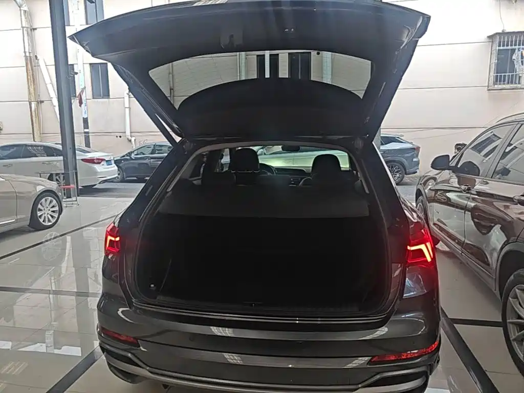 Audi Q3 — миниатюра 19