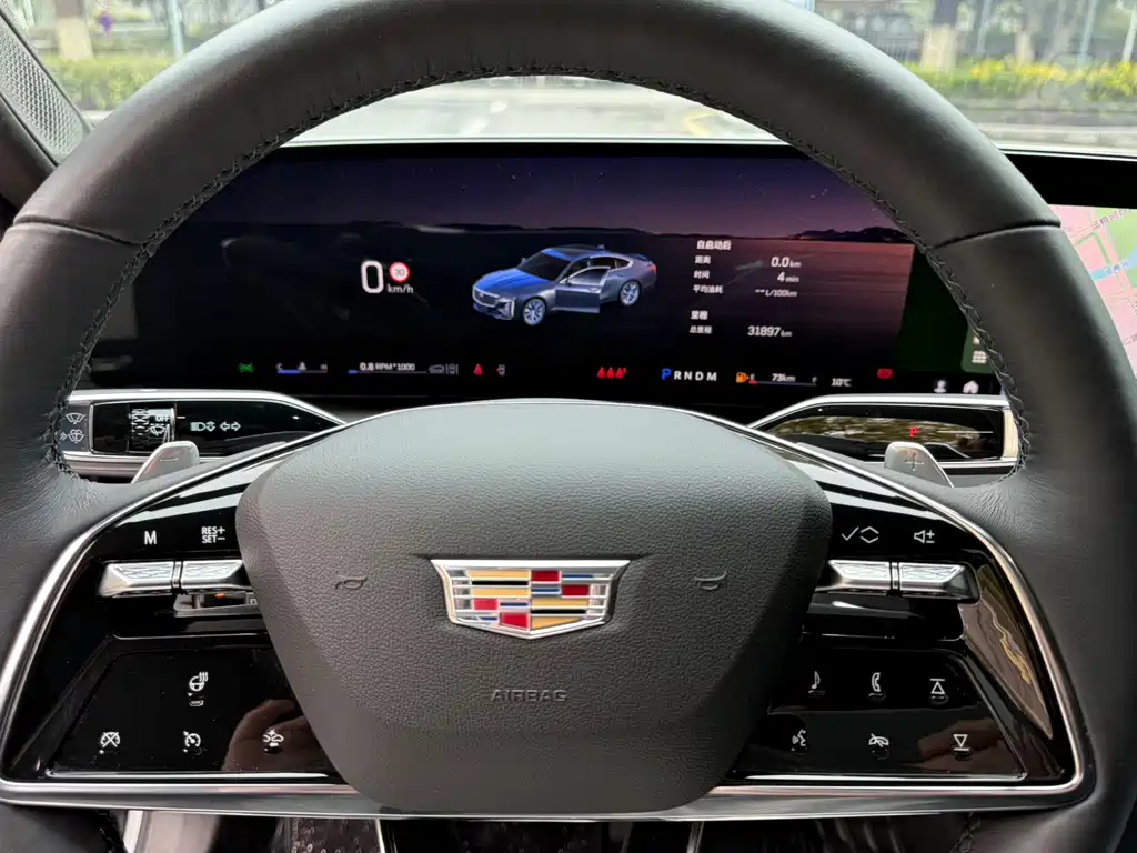 CADILLAC CT6