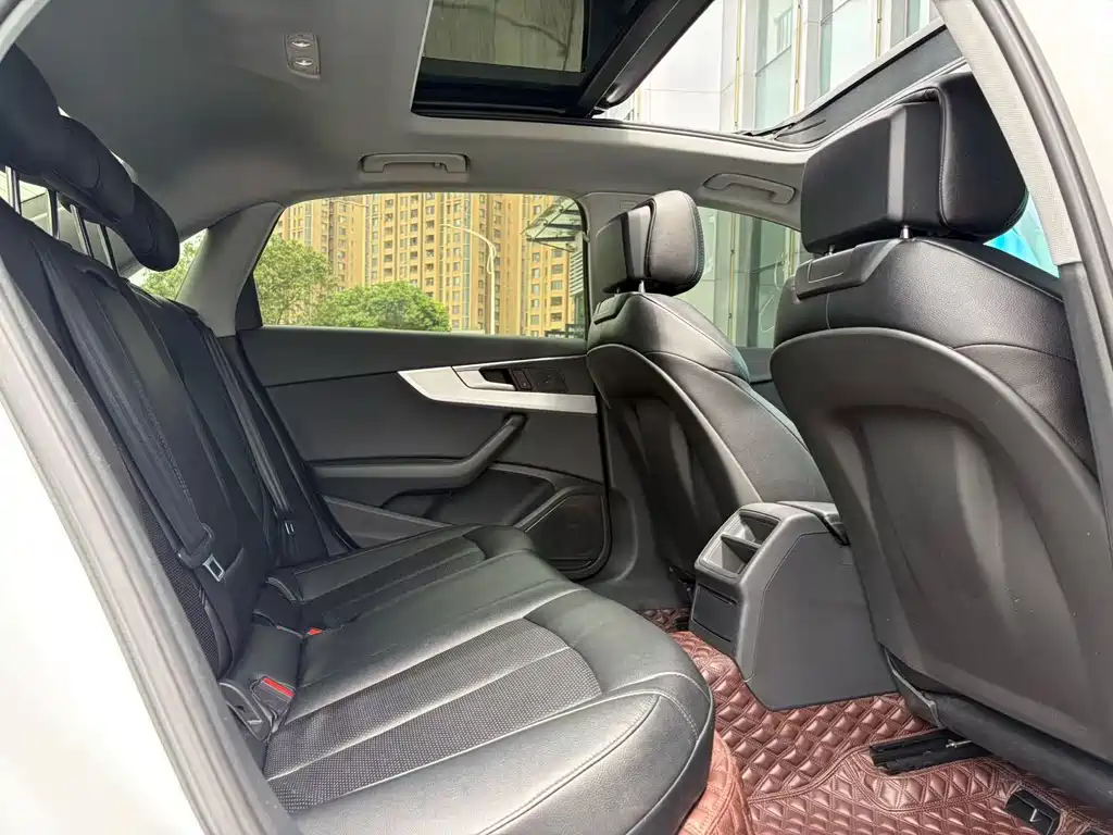 Audi A4L — миниатюра 13