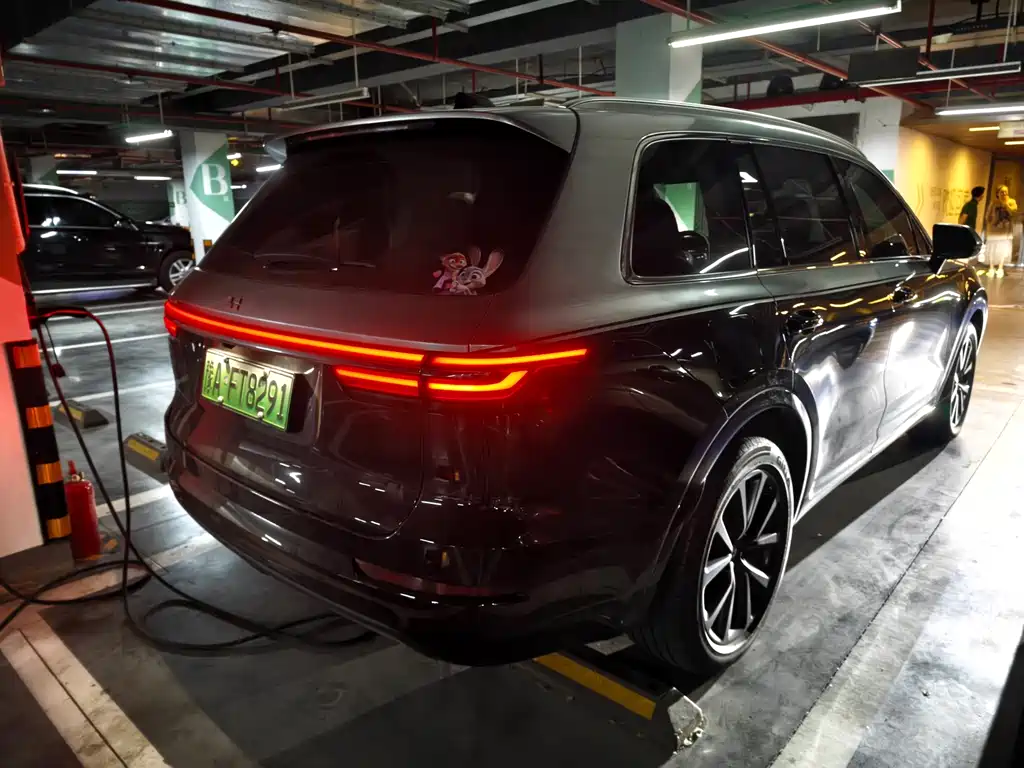 Li Auto Li ONE — миниатюра 3