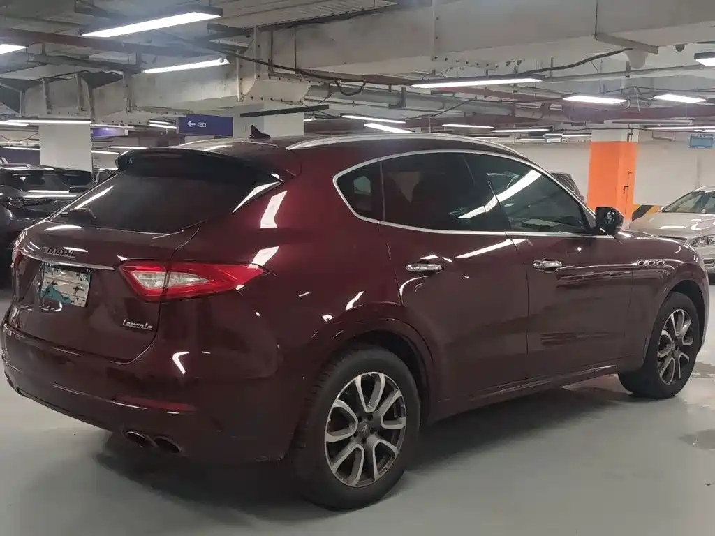 Maserati Levante — миниатюра 13
