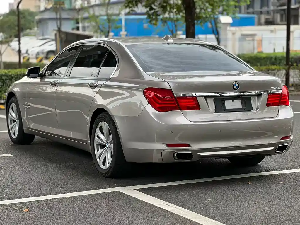 BMW 7 Series 7 2011 730Li Elegant