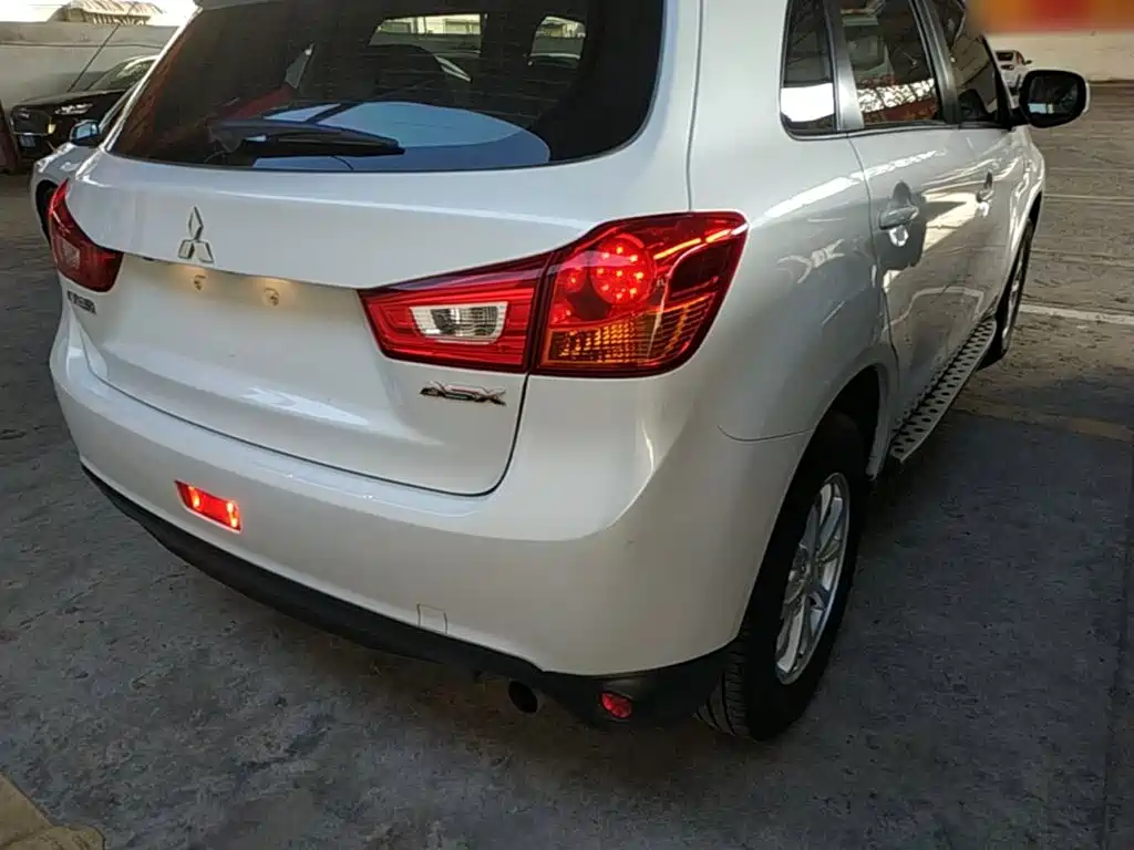 Mitsubishi ASX — миниатюра 8