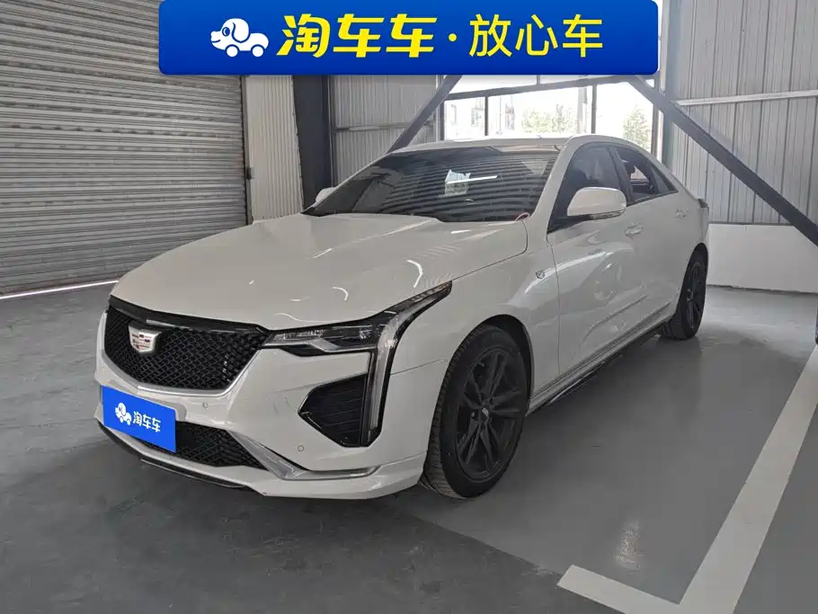 Cadillac CT4