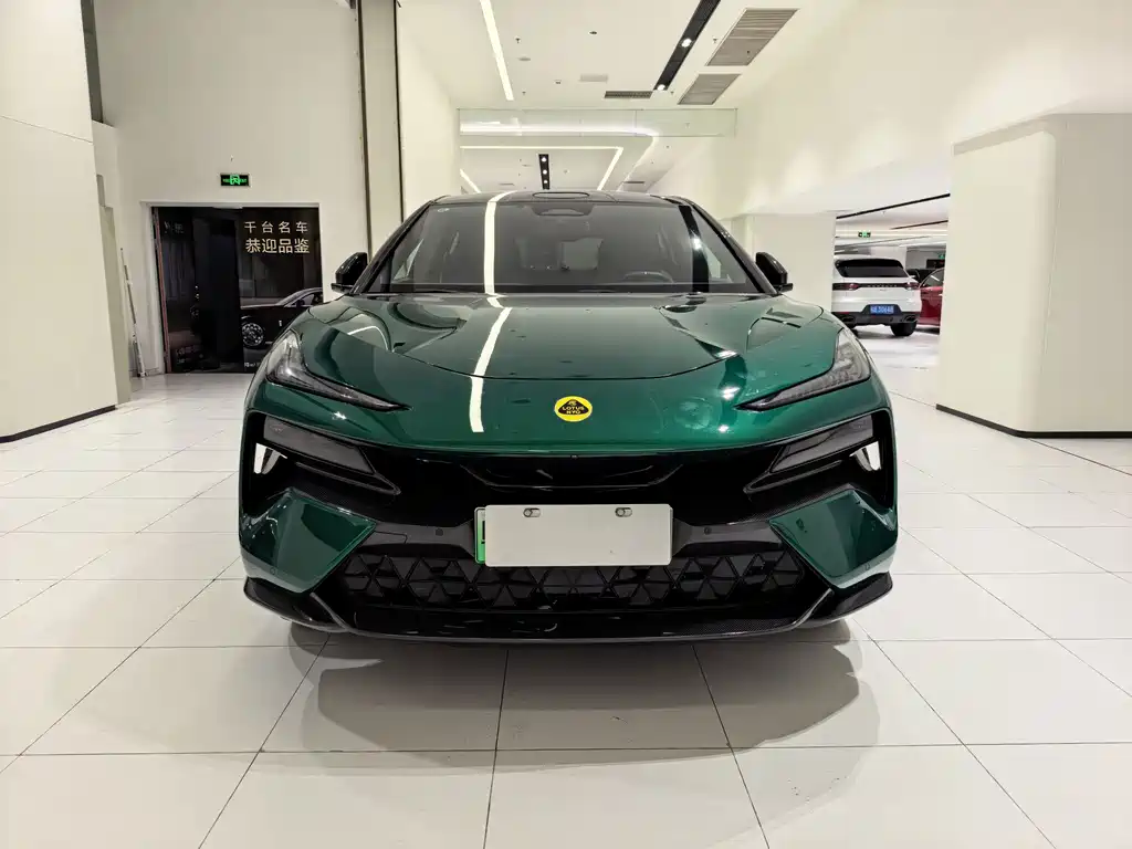 Lotus Eletre — миниатюра 2