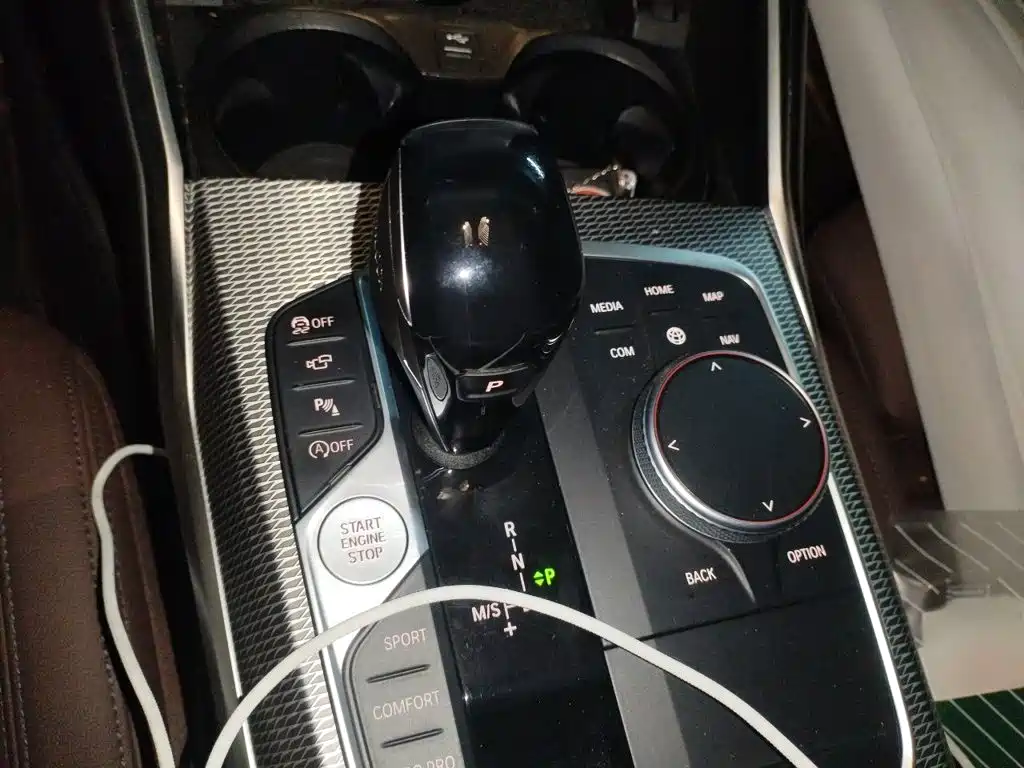 BMW 3 Series — миниатюра 7