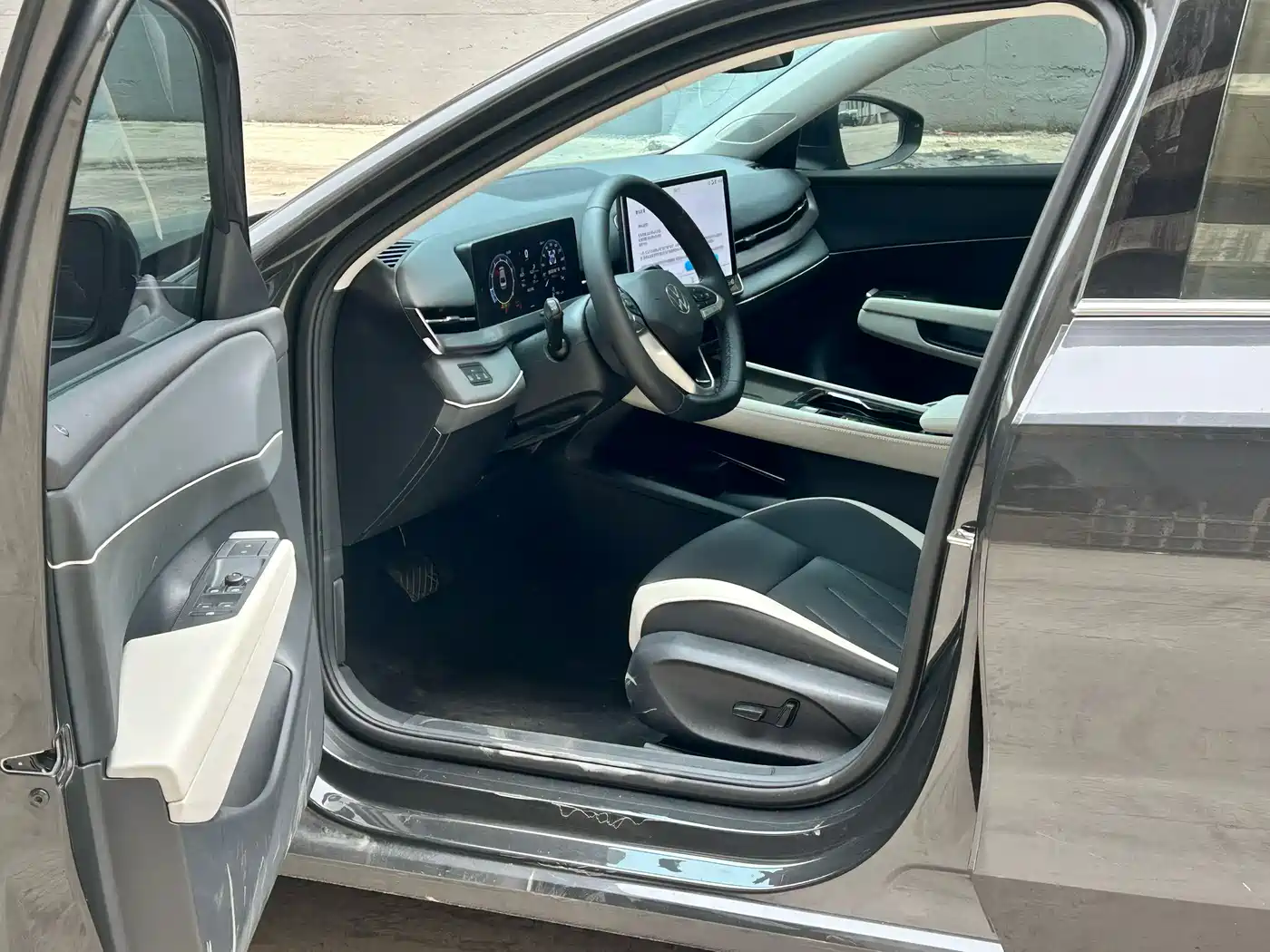 Volkswagen Sagitar 2026 Silver/gray из Китая, фото 2