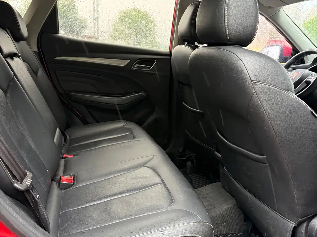 Roewe RX3 — миниатюра 8