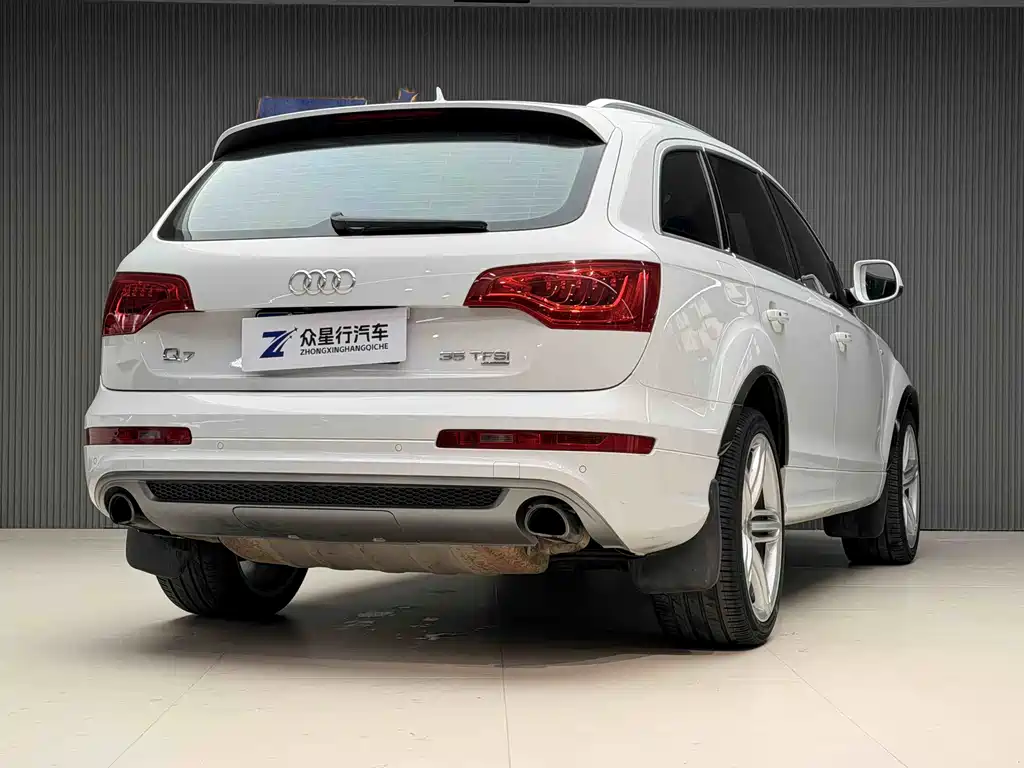 Audi Q7 — миниатюра 15