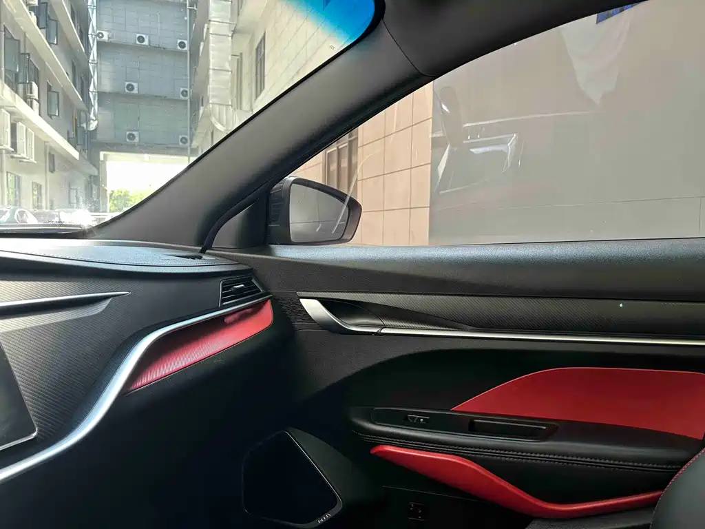 Geely Binrui — миниатюра 17