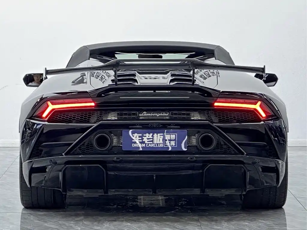 Lamborghini Huracán — миниатюра 5
