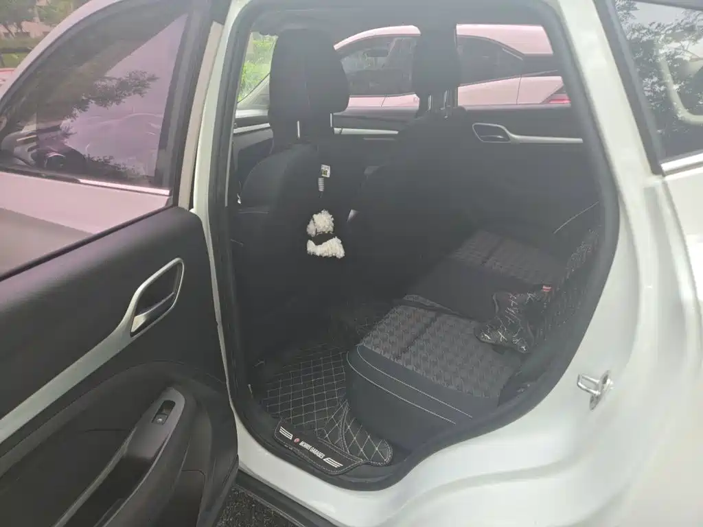 MG ZS — миниатюра 13