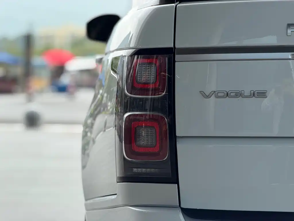 Land Rover Range Rover — миниатюра 9