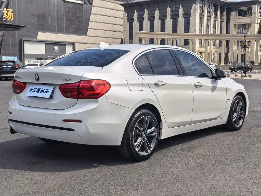 BMW 1 Series — миниатюра 18