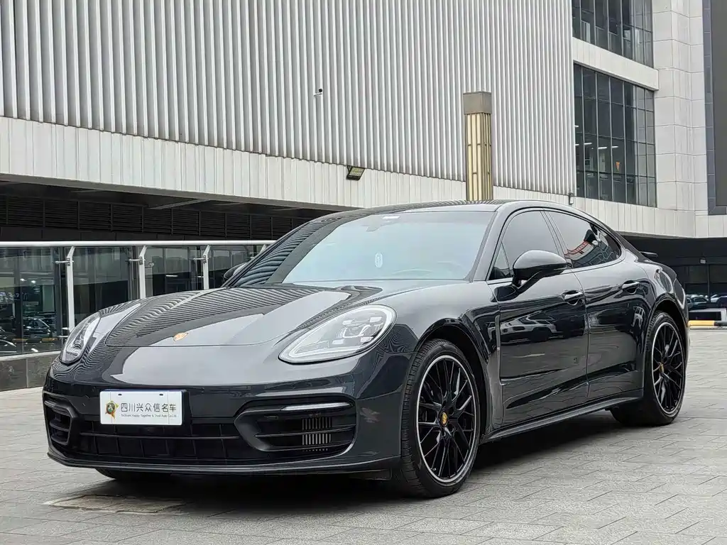 Porsche Panamera — миниатюра 2