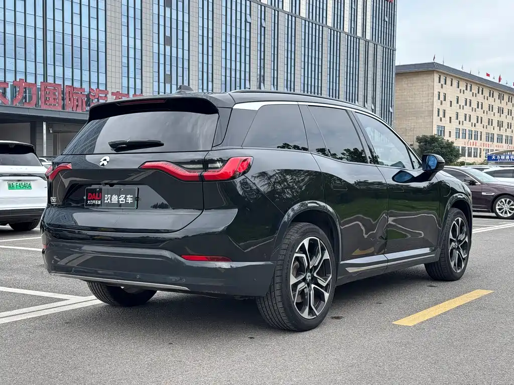 NIO ES8 — миниатюра 6