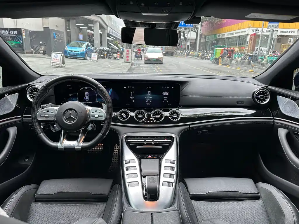 MERCEDES-BENZ AMG GT