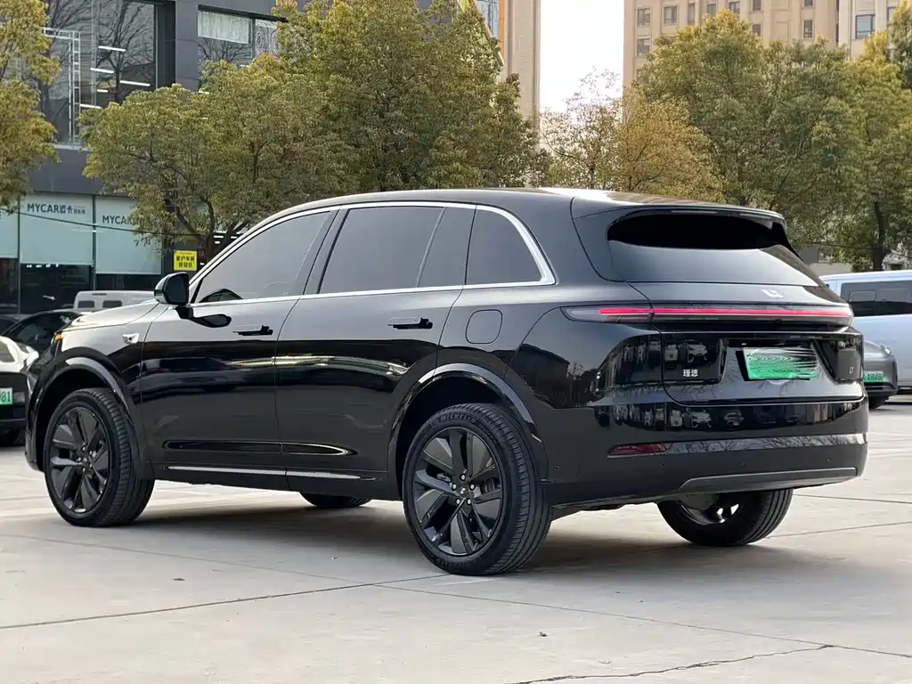 Li Auto IDEAL L7