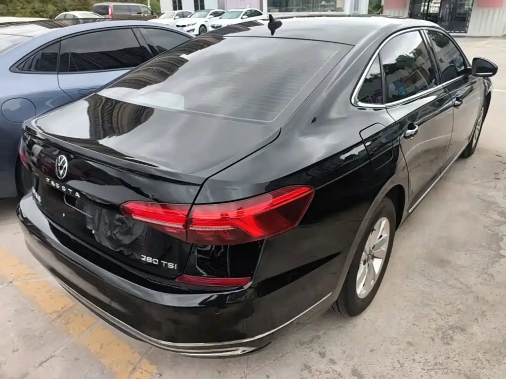 Volkswagen Passat — миниатюра 7