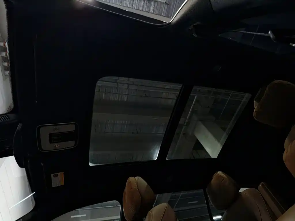 Li Auto Li ONE — миниатюра 14