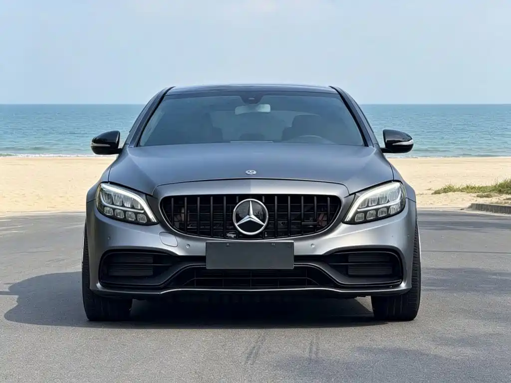 Mercedes-Benz C-Class — миниатюра 2