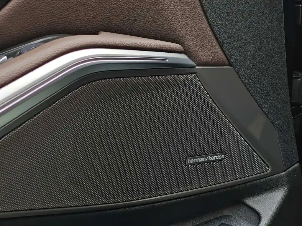 BMW 3 Series — миниатюра 19