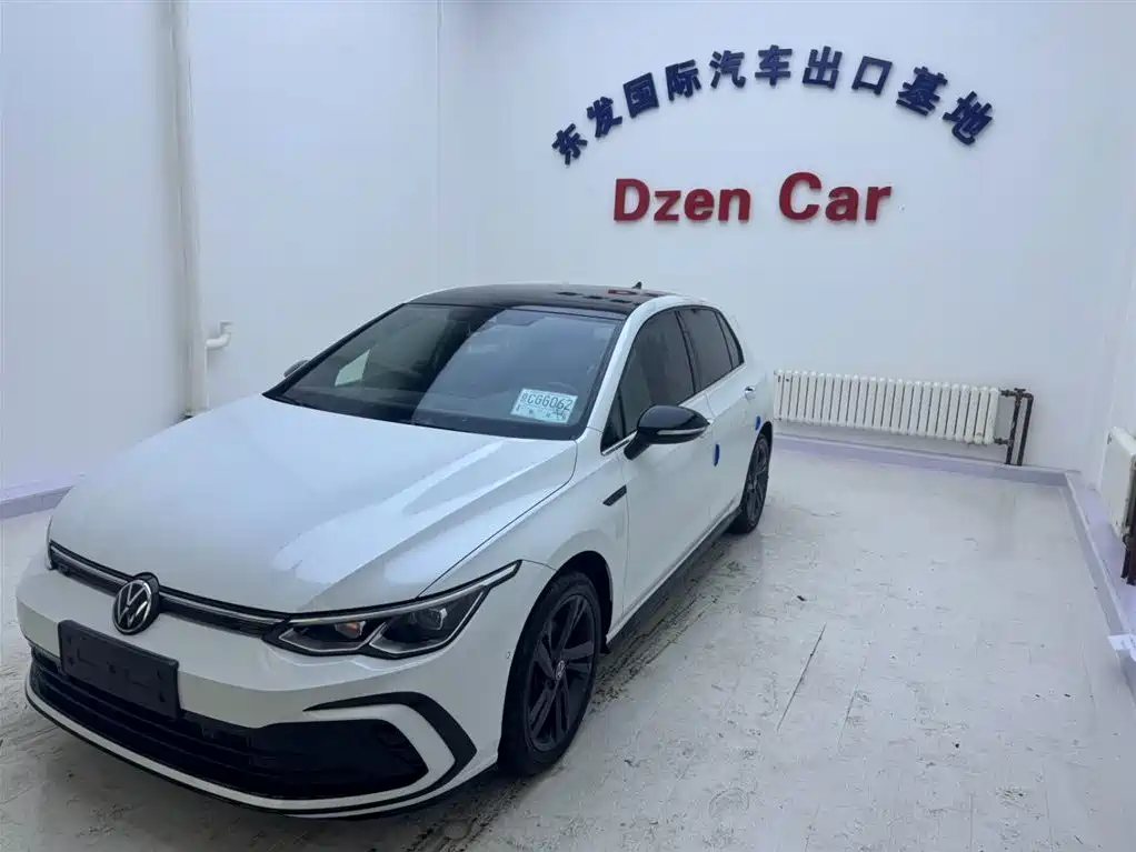 Volkswagen Golf 2022