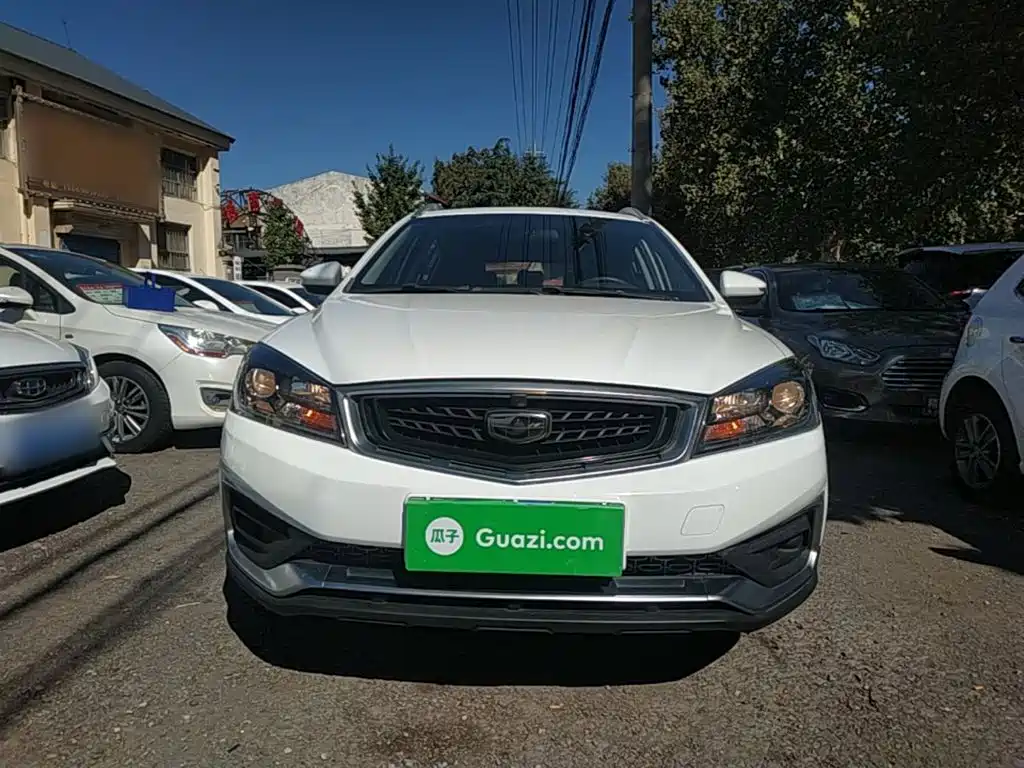 Geely Vision S1 — миниатюра 3