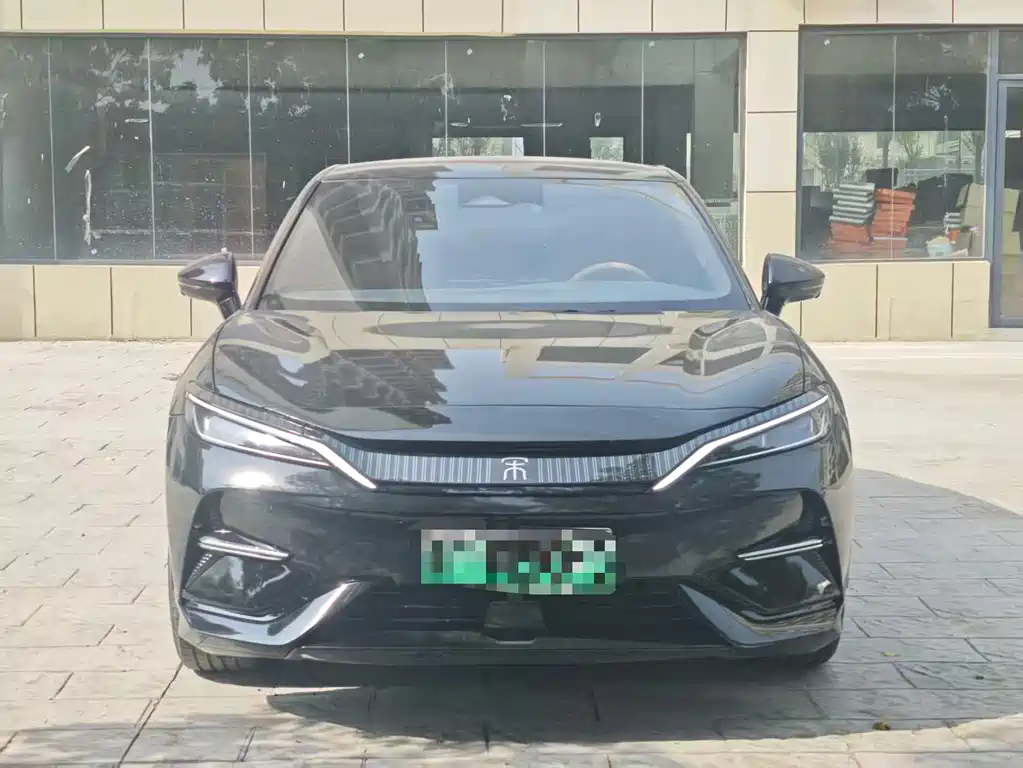 BYD L EV — миниатюра 2