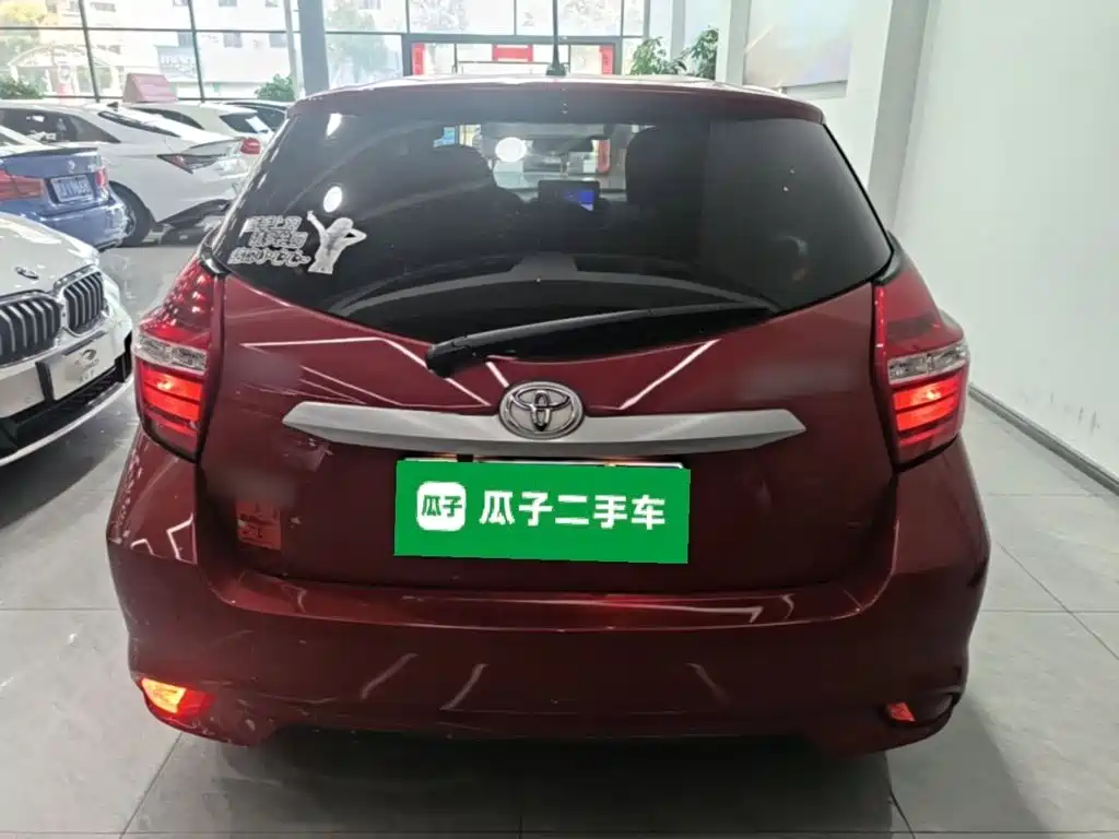 Toyota Yaris L — миниатюра 6
