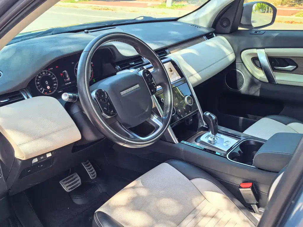 Land Rover Discovery Sport — миниатюра 7