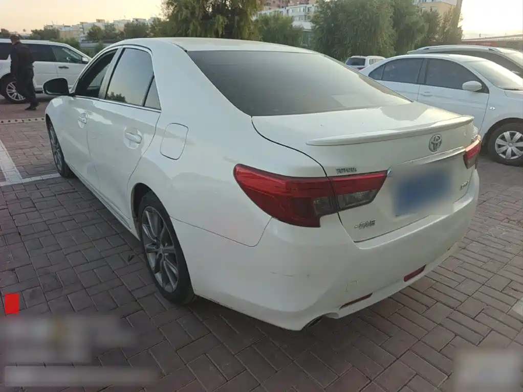 Toyota Reiz — миниатюра 25