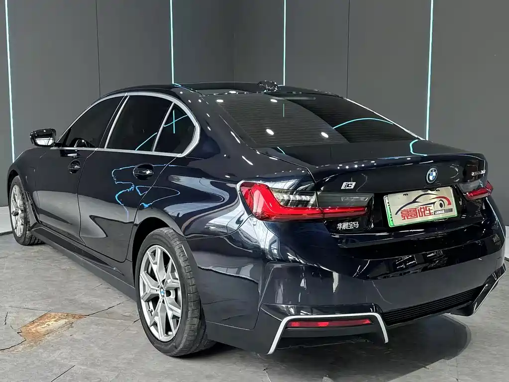 BMW i3 — миниатюра 8