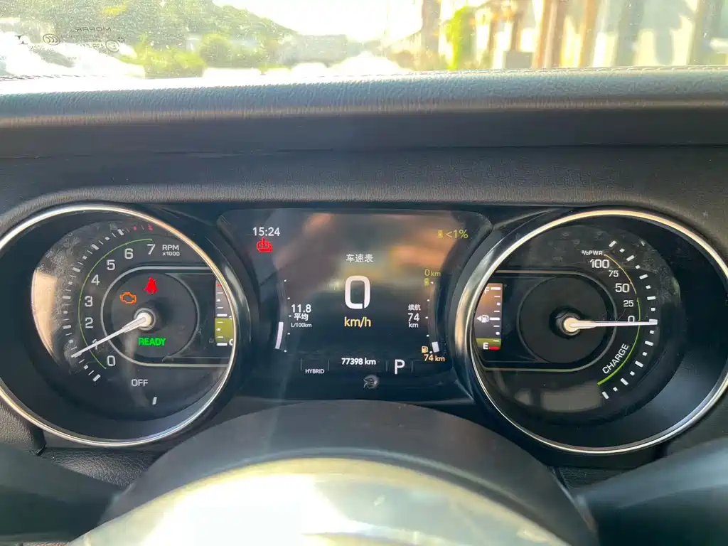 Jeep Wrangler PHEV — миниатюра 3