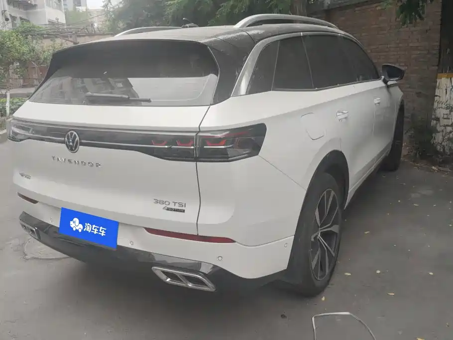 Volkswagen Tavendor 2024 380TSI R-Line
