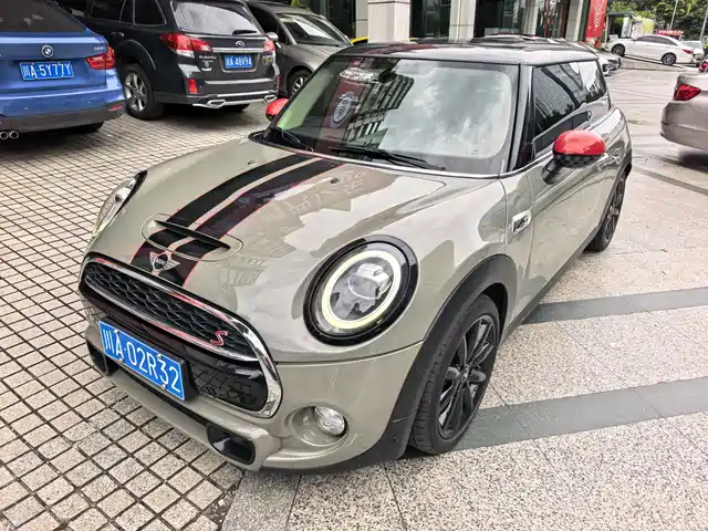 MINI MINI