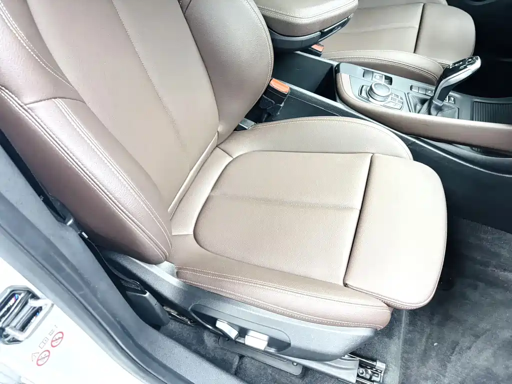 BMW X1 — миниатюра 7