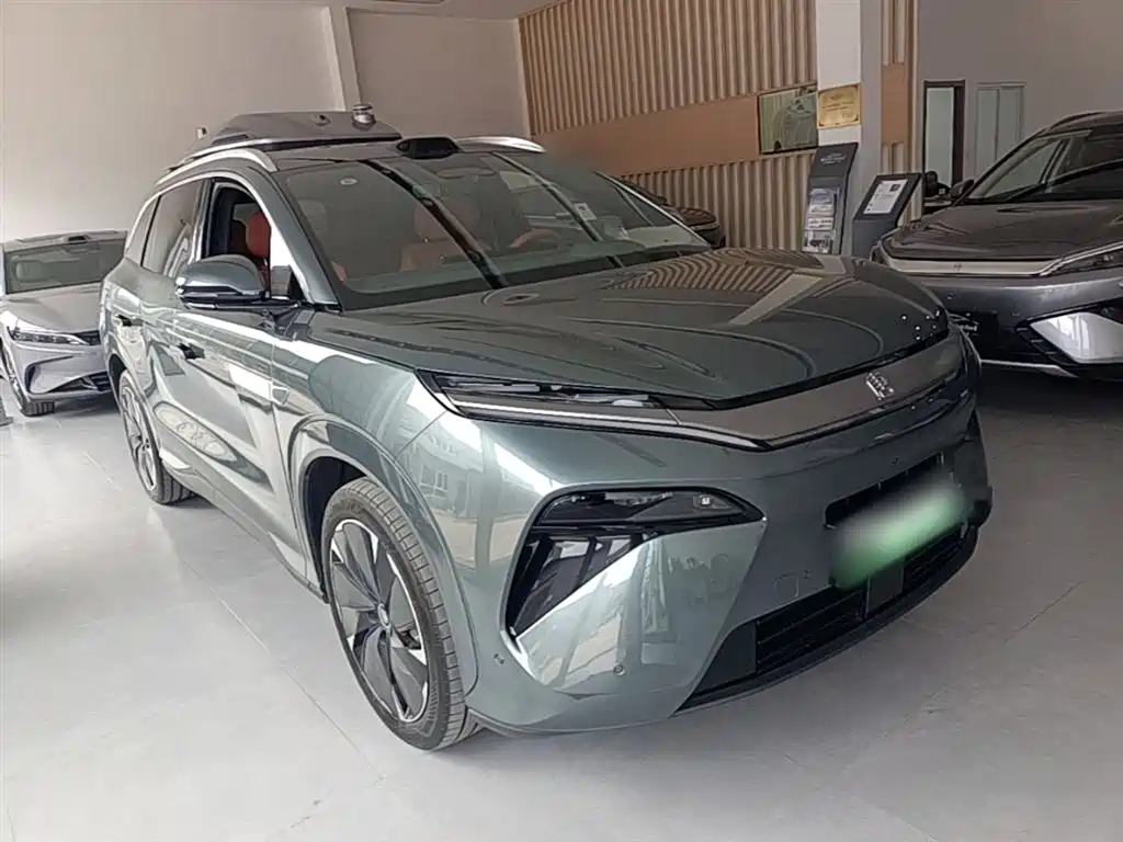 BYD Tang L L 2025 DM 175KM