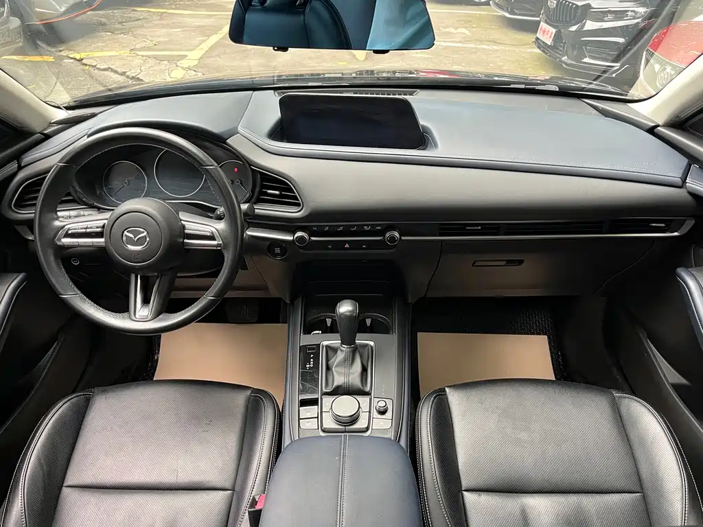 Mazda CX-30 — миниатюра 11