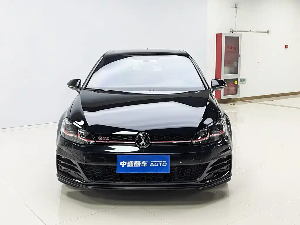 Volkswagen Golf GTI — миниатюра 2