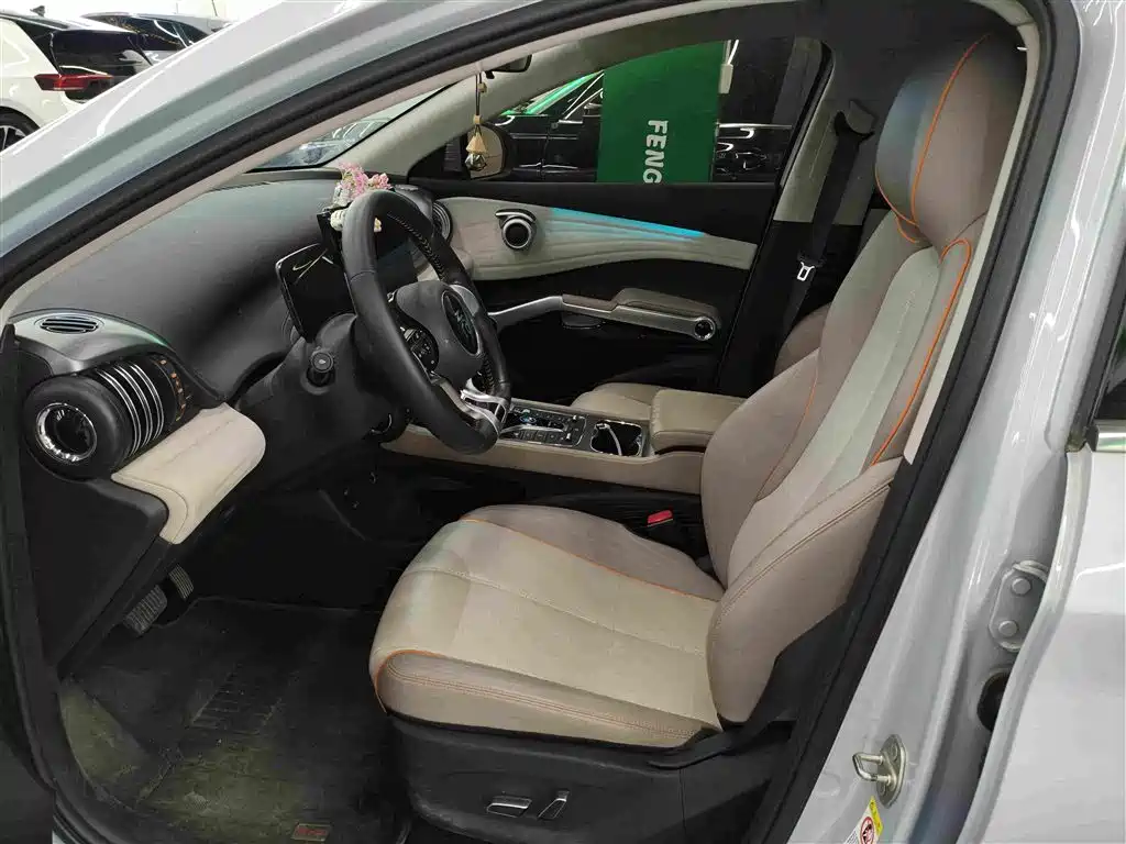 BYD Yuan Plus — миниатюра 4