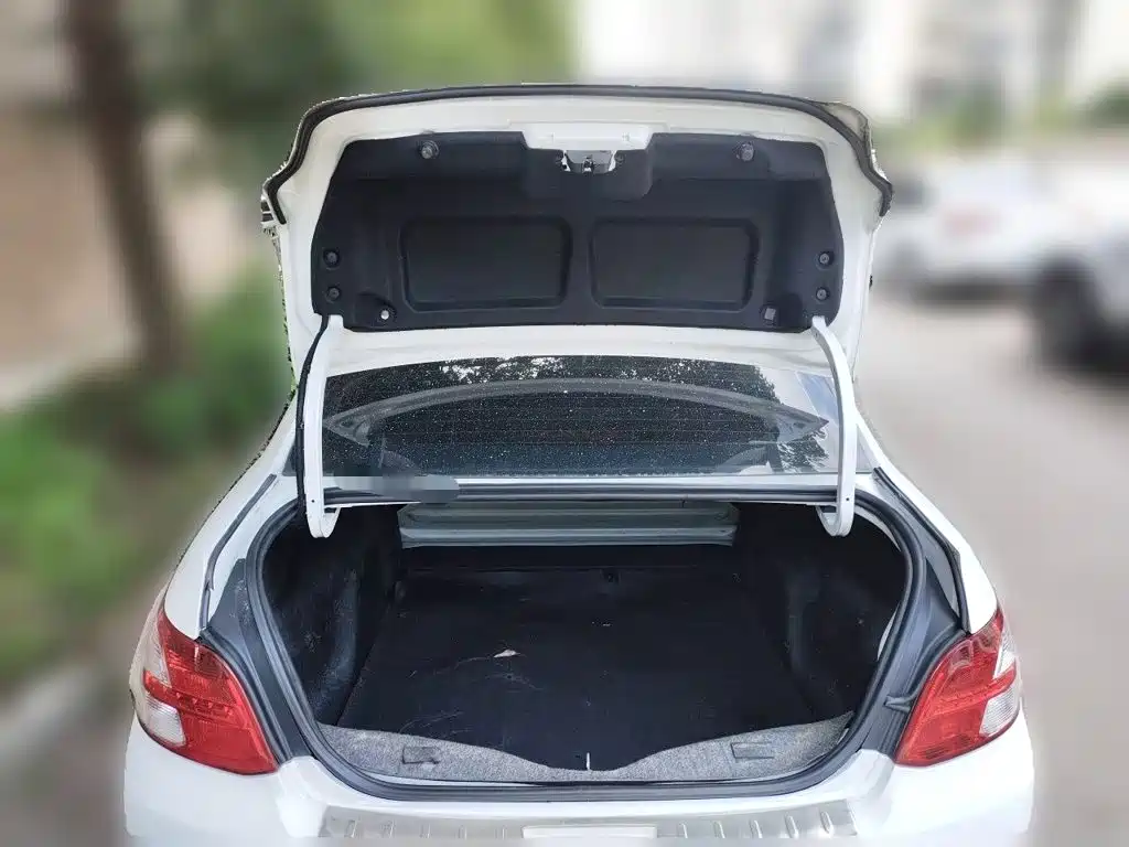 Peugeot 301 — миниатюра 15