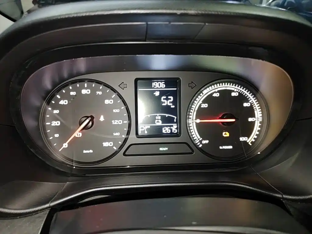 Roewe Clever — миниатюра 12