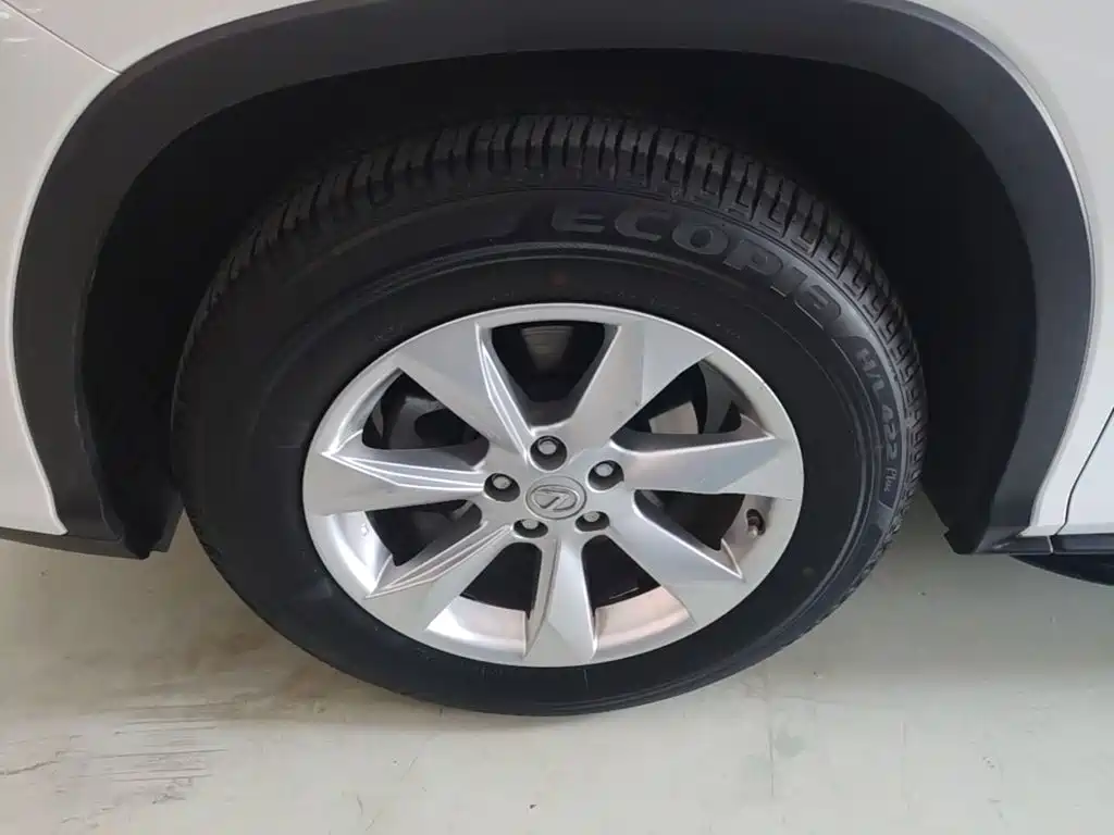 Lexus RX — миниатюра 23