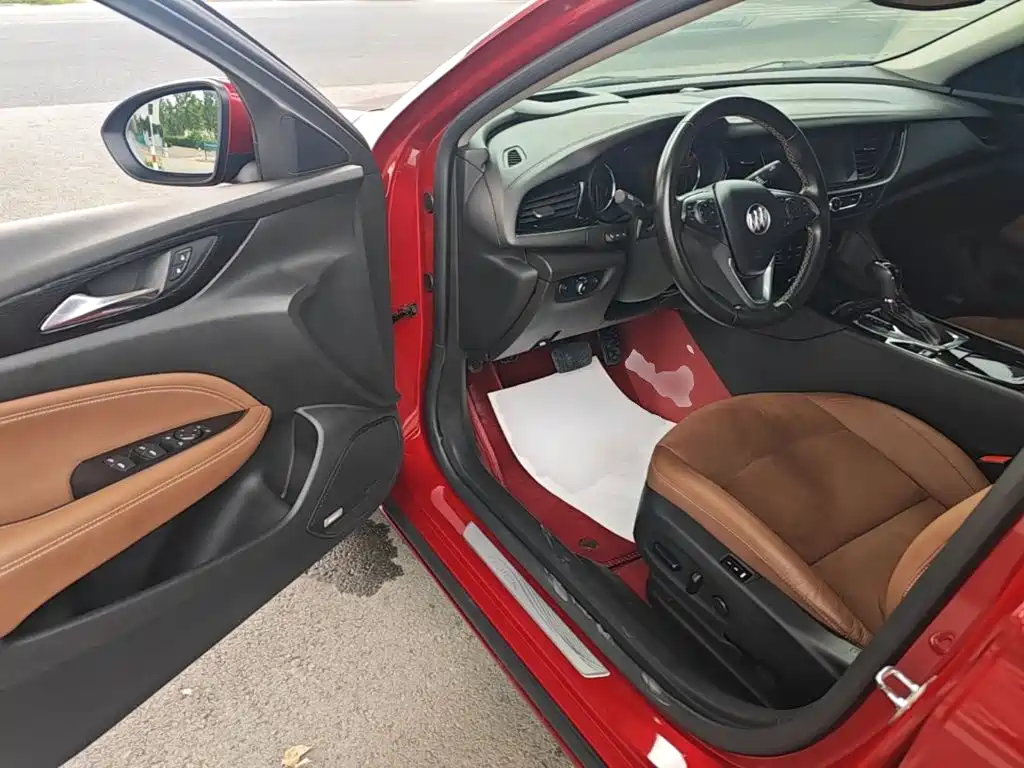 Buick Regal — миниатюра 16